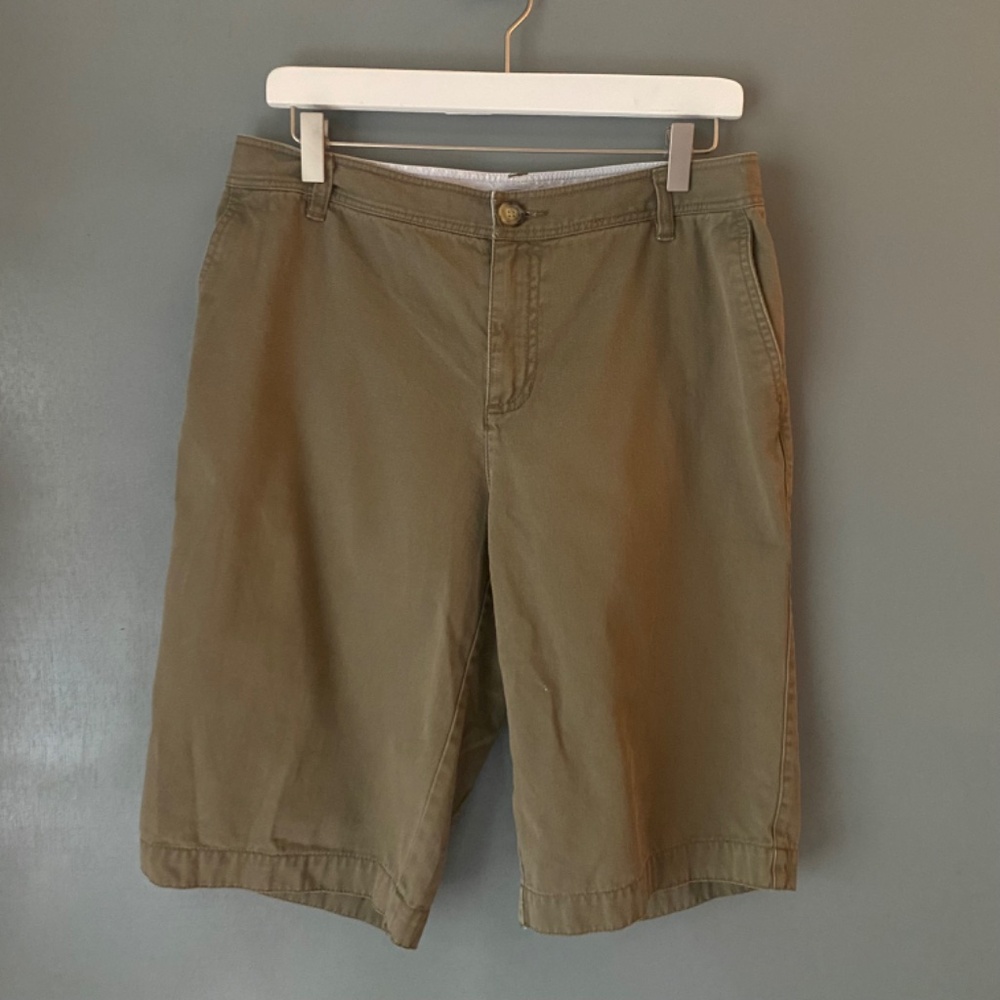 Liz Claiborne Women's 10 Audra Brown Chino Shorts 90's Vacation Cotton Casual